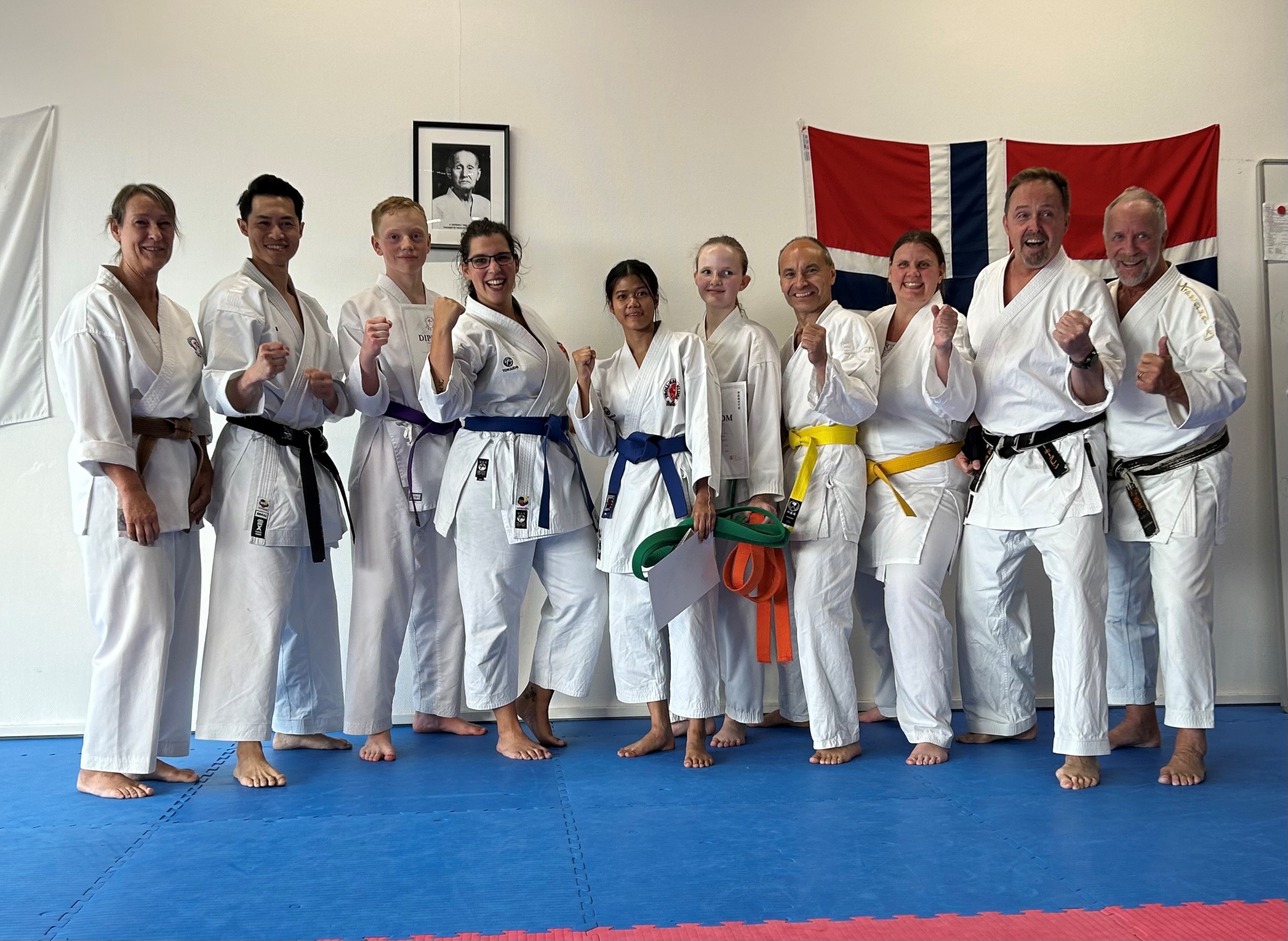 Kom i form med karate/selvforsvar!